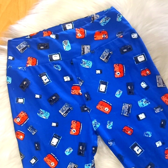 LulaRoe Vintage Electronics Printed Leggings-#1543 - Picture 9 of 10